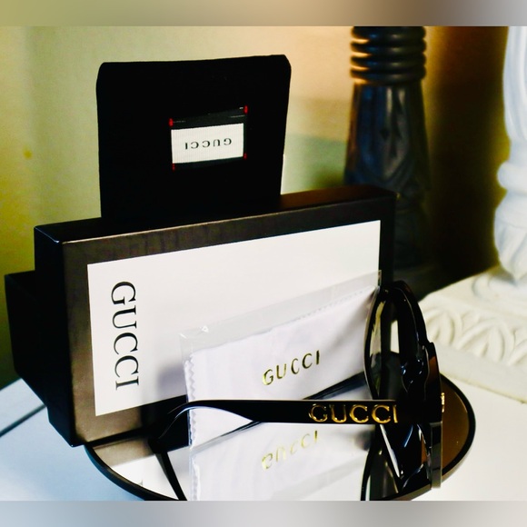 RARE AUTH GUCCI Sunglasses NY YANKEES collab Unisex - Picture 9 of 13